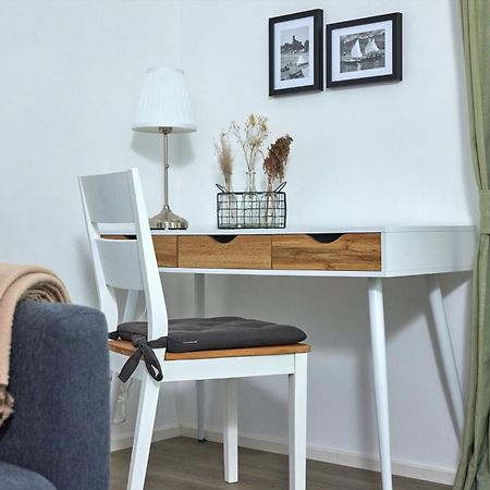Lake View Luca Apartment มัลเชซิเน ภายนอก รูปภาพ